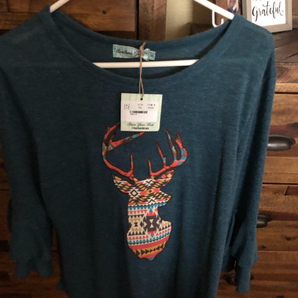 Women’s cute top